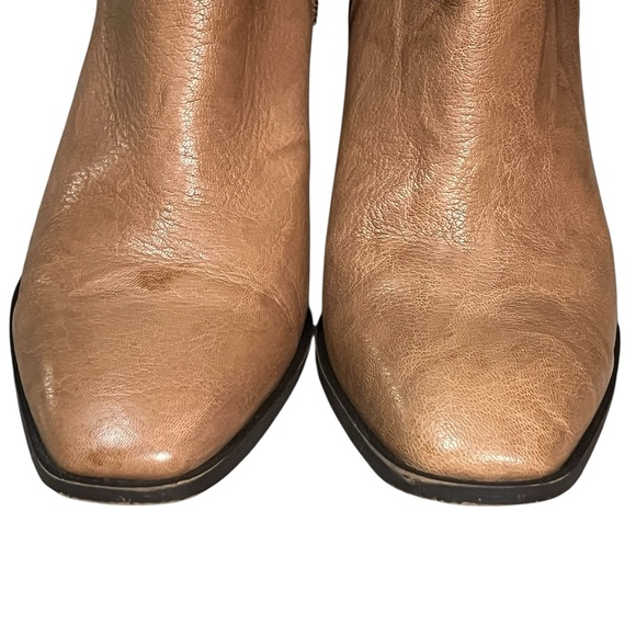 Vionic Lyses tan toffee leather block heel ankle boots with zipper closure - Picture 4 of 9